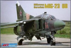 1/72 МіГ-23УБ учбово-бойовий літак (ART Model 7210) збірна модель
