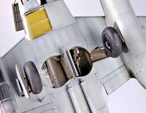 1/32 Messerchmitt Me-262A-1a з прозорим фюзеляжем (Trumpeter 02261), ІНТЕР'ЄРНА збірна модель