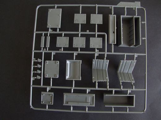 1/35 Vending Machine and Dustbin Set (Meng Model SPS-018) сборная модель