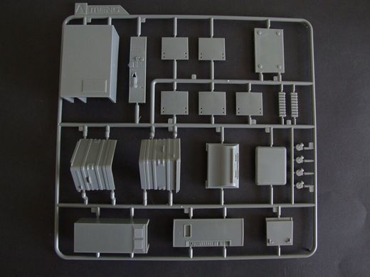 1/35 Vending Machine and Dustbin Set (Meng Model SPS-018) сборная модель