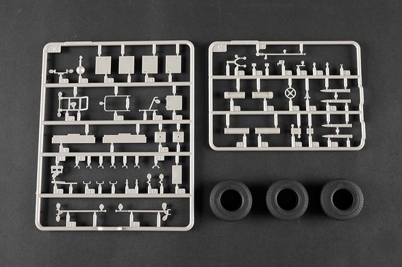 1/35 Зенітна самохідна установка з 88-мм Flak на базі Sd.Kfz.9 Famo (Trumpeter 09577), збірна модель