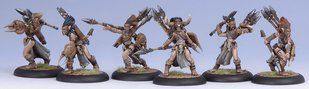 Hordes Circle Orboros Tharn Bloodtrackers (Unit Box: 1 Huntress, 5 Bloodtrackers) - Privateer Press Miniatures PRIV-PIP 72013