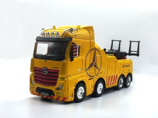 1/43 Автомобиль Mercedes Actros, готовая модель