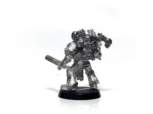 Deth Guard Sergeant, мініатюра Warhammer 40k (Games Workshop), металева зібрана нефарбована