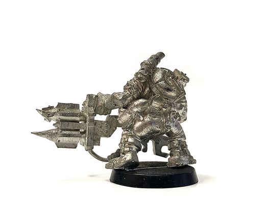 Ork Tankbusta №4, миниатюра Warhammer 40000 (Games Workshop), металлическая собранная неокрашенная