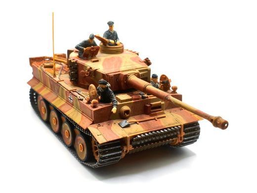 1/35 Танк Pz.Kpfw.VI Tiger I з фігурами, готова модель авторської роботи