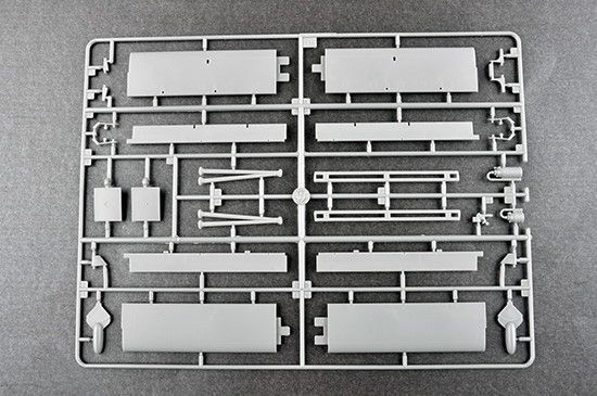 1/24 Junkers Ju-87B-2 Stuka немецкий пикирующий бомбардировщик (Trumpeter 02421), сборная модель