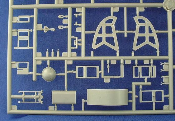 1/35 H39 Hotchkiss французький легкий танк (Bronco Models CB35001), збірна модель