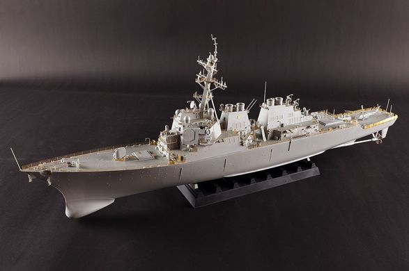 1/200 USS Curtis Wilbur DDG-54 американский эскадренный миноносец (I Love Kit 62007), сборная модель