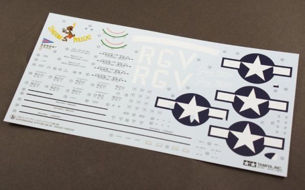 1/32 Винищувач&nbsp;Spitfire Mk.VIII австралійських/канадських/американських ВПС (Tamiya 60320), збірна модель