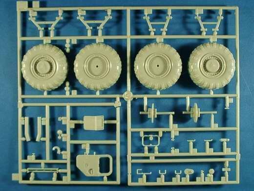 1/35 Ракетный комплекс 9К72 Эльбрус / SS-1c Scud-B (Dragon 3520) сборная модель