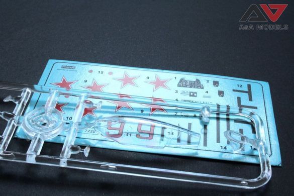 1/72&nbsp;Е-2А радянський експериментальний винищувач (A&A Models 7220), збірна модель