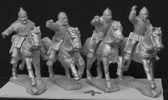 Gripping Beast Miniatures - Warriors in helmets (4) - GRB-ACTC04