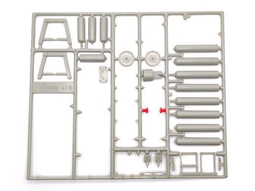 1/35 Польова майстерня (Italeri 419 Field Tool Shop), УЦІНКА відсутні 8 деталей (без коробки)