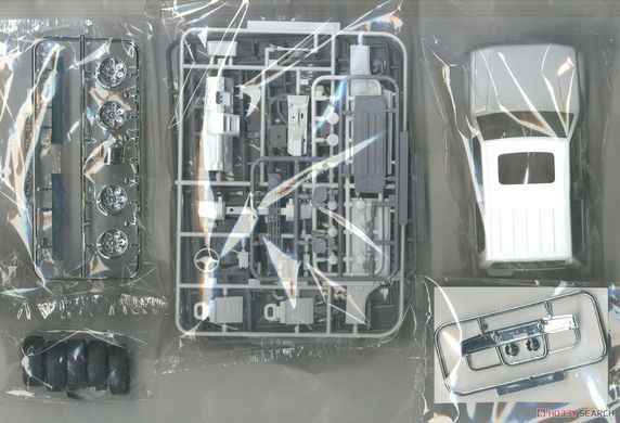 1/24 Автомобиль Mitsubishi V24WG Pajero Metal Top Wide XR-II '91, в комплекте кастомные детали и колеса (Aoshima 056974), сборная модель