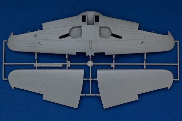 1/32 Винищувач P-400 Airacobra, в комплекті смоляні патрубки та фототравління (Special Hobby SH32062), збірна модель