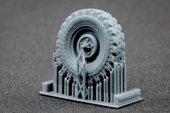 1/35 Колеса для Land Rover 88 6.5 під навантаженням, 5 штук, 3D-друк (ScaleX WM35020s)