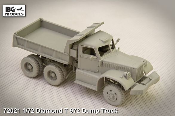 1/72 Diamond T972 армейский самосвал (IBG Models 72021) сборная модель