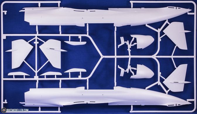 1/144 Антонов Ан-225 "Мрия" транспортный самолет, сборная модель