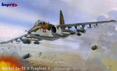 1/48 Сухой Су-25К реактивный штурмовик (Kopro 3166)