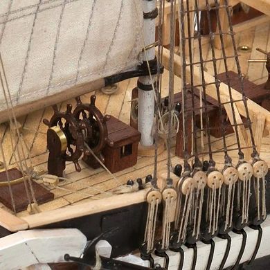 1/75&nbsp;HMS Terror британське експедиційне судно (OcCre 12004), збірна дерев'яна модель