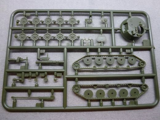 1/72 БМД-2 бойова машина десанту, в коробці 2 моделі (S-Model PS720159), збірні моделі