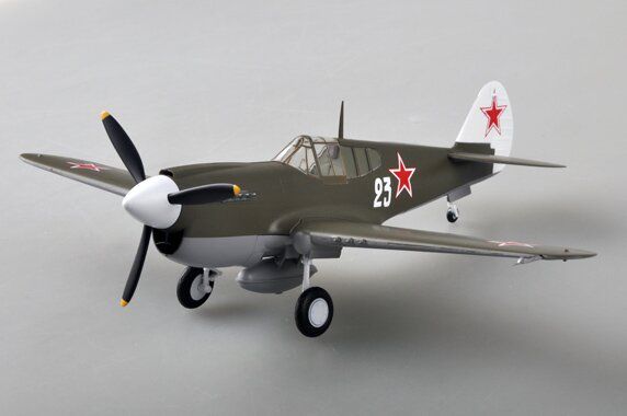 1/48 Curtiss P-40M советских ВВС, готовая модель (EasyModel 39314)