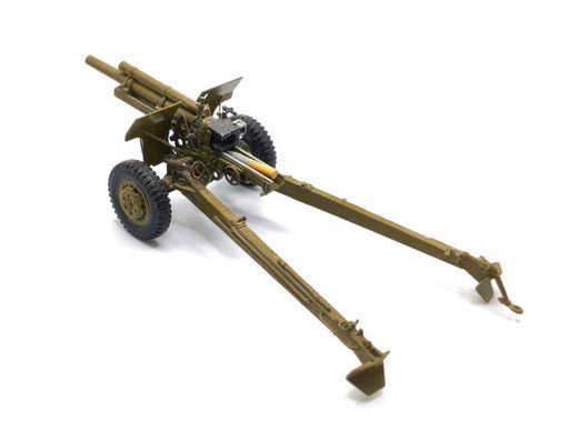1/35 M2A1 американська 105-мм гаубиця, готова модель авторської роботи