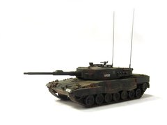 1/72 Германский танк Leopard 2A4 (авторская работа), готовая модель