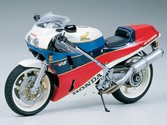 1/12 Мотоцикл Honda VFR750R (Tamiya 14057)