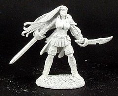 Reaper Miniatures Dark Heaven Legends - Verana, Female Bard - RPR-2975