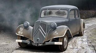 1/72 Citroen 11CV штабной автомобиль (ACE 72273), сборная модель