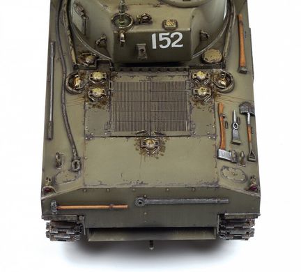 1/35 Середній танк M4A2 Sherman із 75-мм гарматою, збірна модель