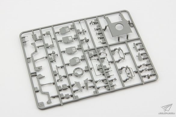 1/72 Автомобіль M1025/M1026 HMMWV, в комплекті 3D-друковані деталі та фототравління (T-Model TK7319), збірна модель