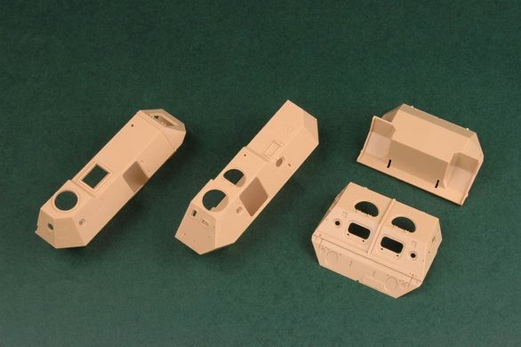 1/35 ShKH vz.77 DANA чеська 152-мм самохідна гаубиця (HobbyBoss 85501), збірна модель