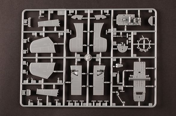 1/72&nbsp;TBM-3 Avenger американский торпедоносец&nbsp;(Hobbyboss 87274), сборная модель
