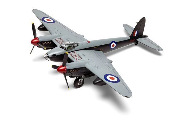 1/72&nbsp;De Havilland Mosquito B.XVI/B.35/TT.35 британський літак (Airfix A04070), збірна модель