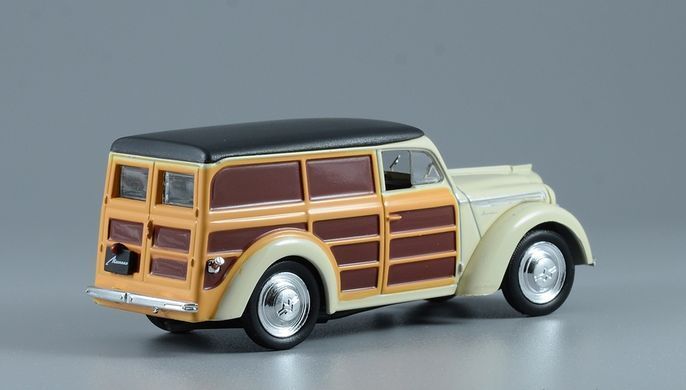 1/43 Автомобиль Москвич-400-422 фургон, серия "Автолегенды СССР" №76 + журнал (DeAgostini)