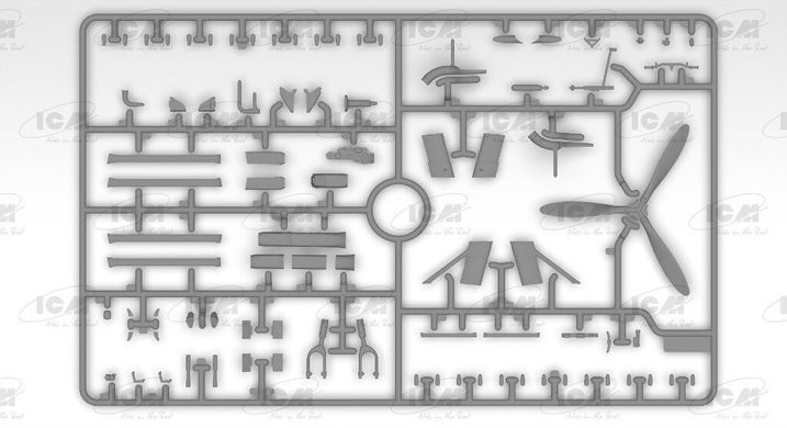1/32 Fiat CR.42 LW з фігурками німецьких пілотів (ICM 32022), збірна модель