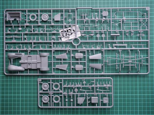 1/35 Kfz.2 Type 170VK німецький комунікаційний автомобіль (MiniArt 35492), збірна модель