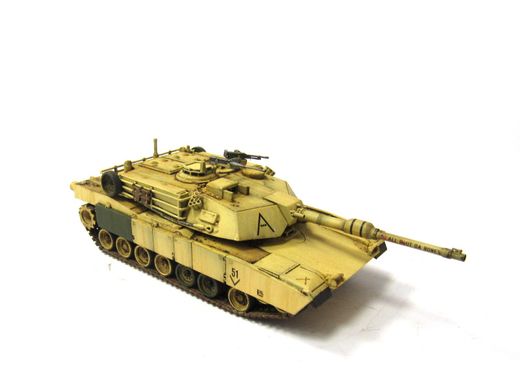 1/72 Американський танк M1A1 Abrams (авторська робота), готова модель