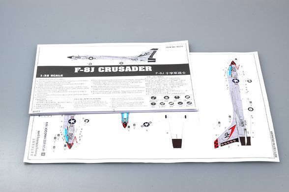 1/32 F-8J Crusader американский палубный самолет (Trumpeter 02273), сборная модель