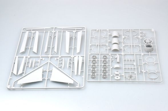 1/32 F-8J Crusader американский палубный самолет (Trumpeter 02273), сборная модель