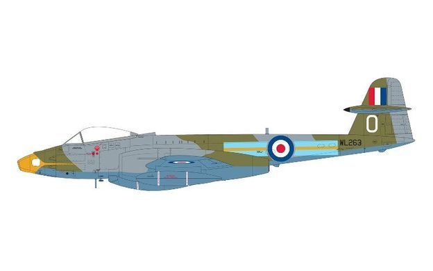 1/48 Gloster Meteor FR.9 британский разведчик (Airfix 09188) сборная модель