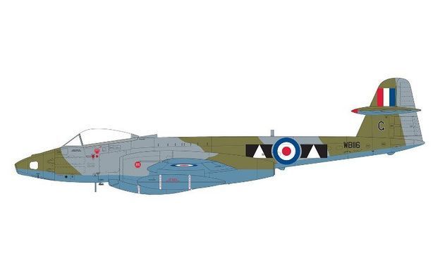 1/48 Gloster Meteor FR.9 британский разведчик (Airfix 09188) сборная модель