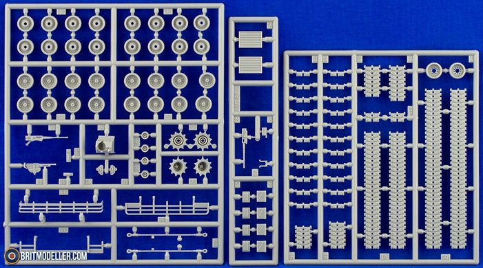 1/72 Танк M1A1 AIM (SA)/M1A2 Abrams, серія Model Set з фарбами та клеєм (Revell 63346), збірна модель