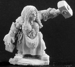 Reaper Miniatures Dark Heaven Legends - Magda, Female Dwarf - RPR-2978