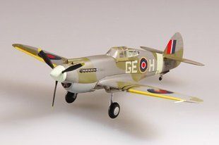 1/72 Curtiss P-40 Tomahawk 11a (Западная Африка 1943 год), готовая модель (EasyModel 37207)