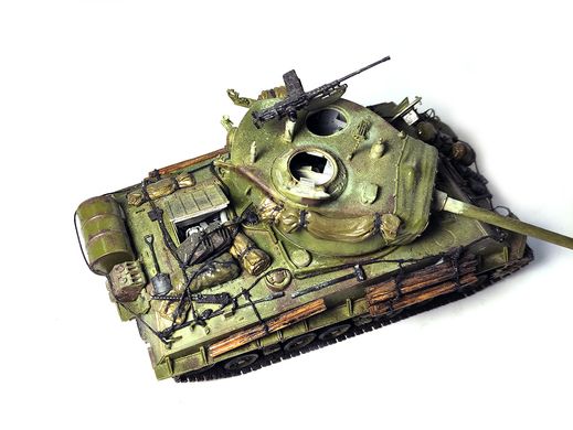 1/35 Танк M4A3 76W Sherman HVSS, готовая модель с полным интерьером, авторская работа