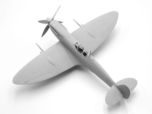 1/48 Spitfire Mk.IX британский истребитель (ICM 48061), сборная модель